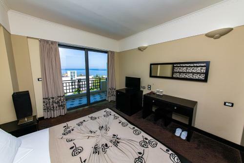 Rapos Resort Hotel