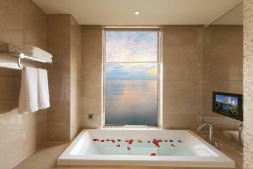 Xiamen International Conference Hotel