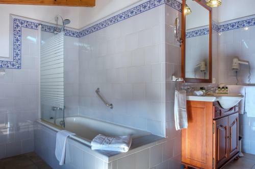 Aparthotel Can Estades