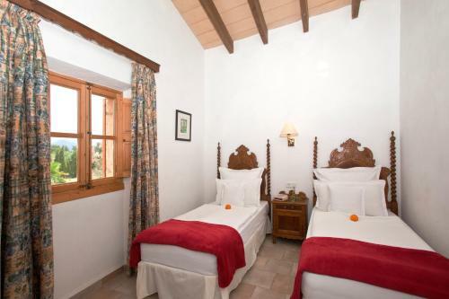 Aparthotel Can Estades