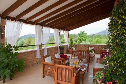 Aparthotel Can Estades