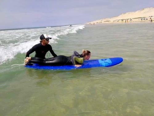 Hoya Surf Camp - Activit�s + Logements