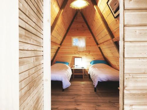 Hoya Surf Camp - Activit�s + Logements