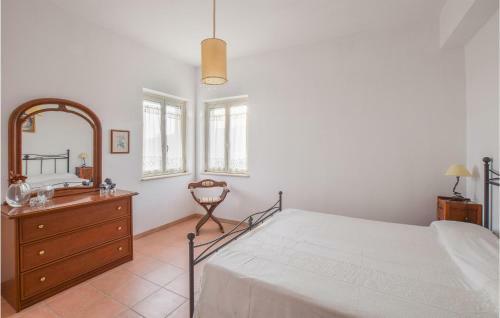 Amazing Apartment In Camini With 2 Bedrooms