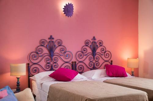 Bed & Breakfast Palmasera Charming Suites