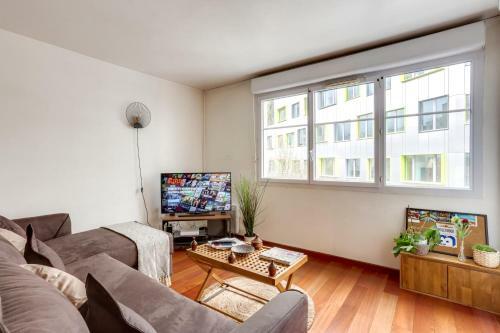 Chic Apart With Terrace And Parking