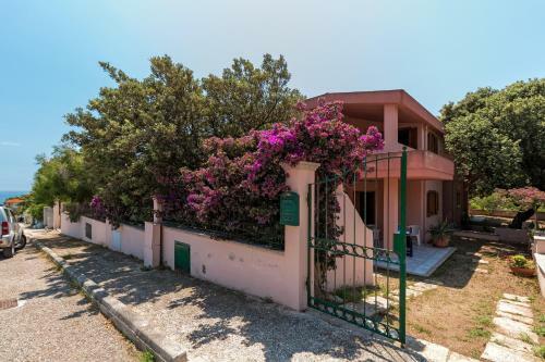 Apartamento Calagonone Villetta Con Giardino E Barbecue