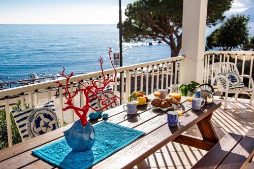 Apartamento Terrazza Lungomare, E Sei In Spiaggia...