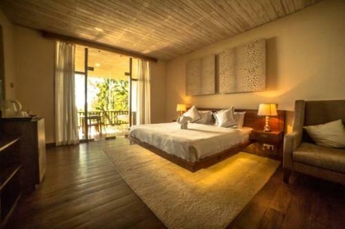 Villa Nikara Luxury Beach House