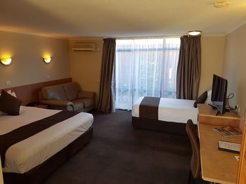 Best Western Chaffey Motor Inn