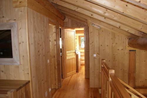 Chalet Les Sorbiers, En Rondins, Class� 4****�toiles