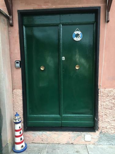 Casetta Del Marinaio B&B Apartment With Sea View