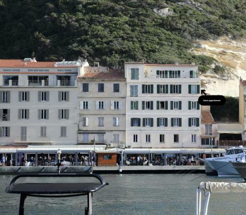 Apartamento Superbe T3 Sur La Marina De Bonifacio