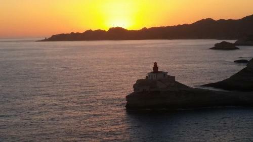 Bonifacio, Maison 90m� Sous Les Oliviers, Vue Sardaigne