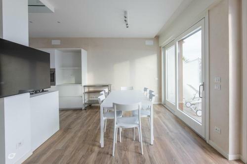Apartamento Beachfront Penthouse With Jacuzzi And Private Parking
