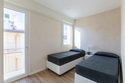 Apartamento Beachfront Penthouse With Jacuzzi And Private Parking