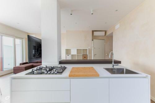 Apartamento Beachfront Penthouse With Jacuzzi And Private Parking