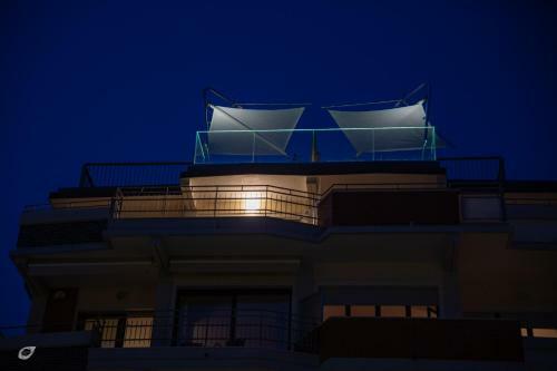 Apartamento Beachfront Penthouse With Jacuzzi And Private Parking