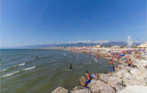 Awesome Home In Camaiore With Wifi And 3 Bedrooms