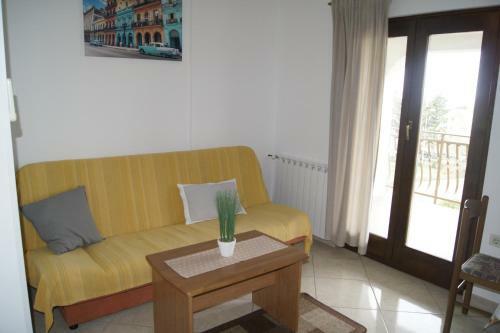 Apartmani Popovi?