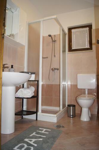 Apartmani Popovi?
