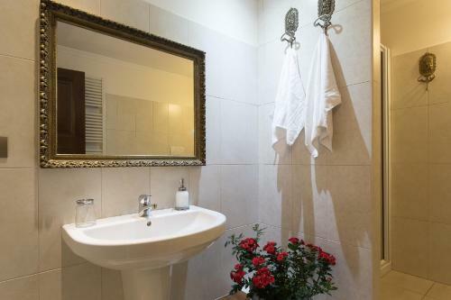 Hostal B&B Palazzo De I Mysteri