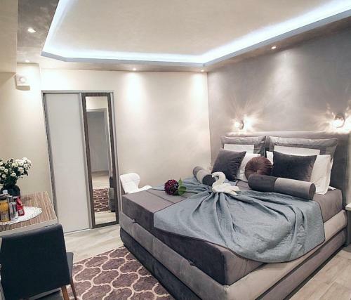 Hostal Alessio Premium Rooms