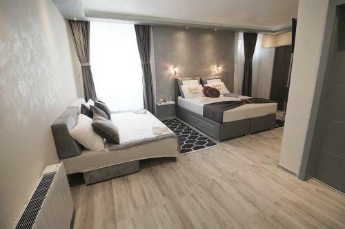 Hostal Alessio Premium Rooms