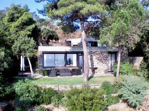 Cozy Villa In Bormes-les-mimosas With Private Pool