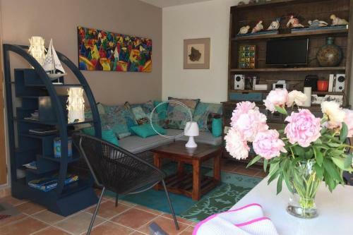 Apartamento T3 de Standing Avec Grande Terrasse Vue Colline