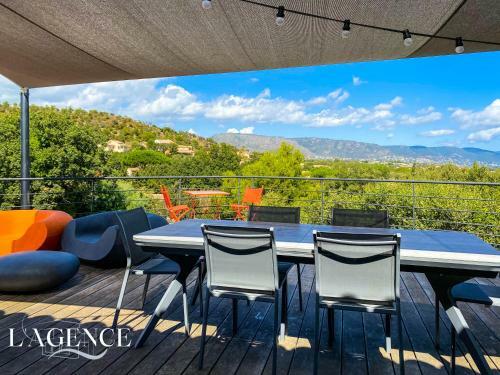 Villa, 4 Chambres, Piscine, Vue Mer