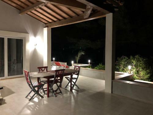 Villa Les Cents Cypr�s
