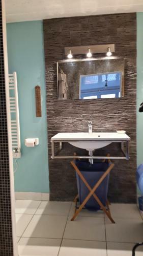 Apartamento Studio Dans Maison Avec Parking