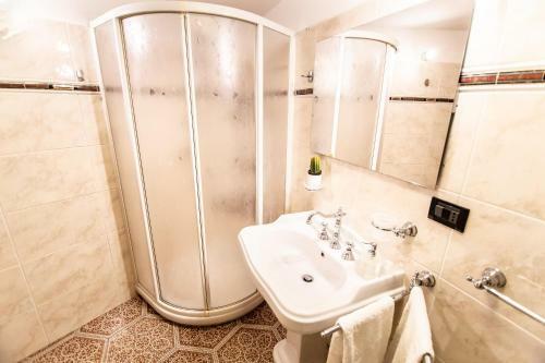 Manno 81 - Charming Historic Apartment