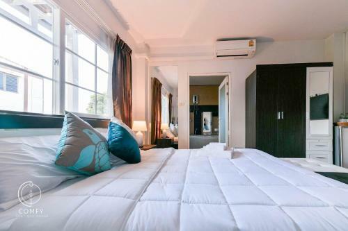 Bed & Breakfast Comfy Boutique House