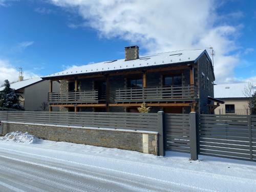 Maison � Bourg Madame