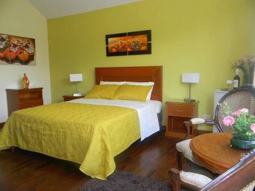 Bed & Breakfast Sevilla House
