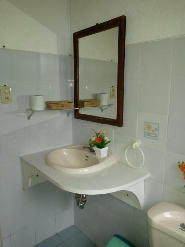 Hotel Flower-beach Resort