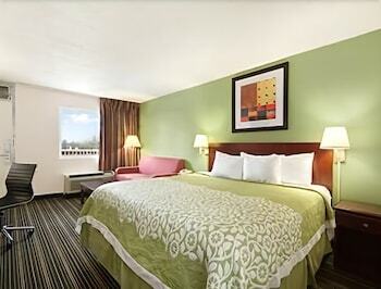 Motel Days Inn Shelby