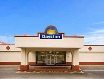 Motel Days Inn Shelby