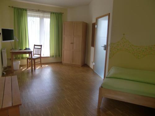 Hostal Hotel Gr�nwald