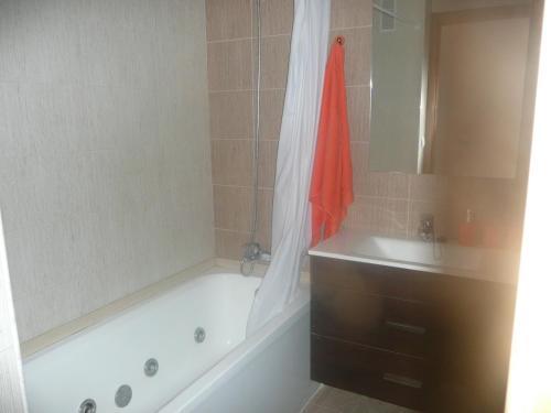 Holiday Apartments Malvarrosa Beach