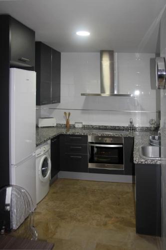 Holiday Apartments Malvarrosa Beach