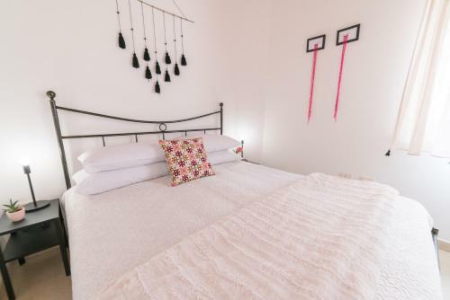 Hostal Yenne Rooms Wifi-ac
