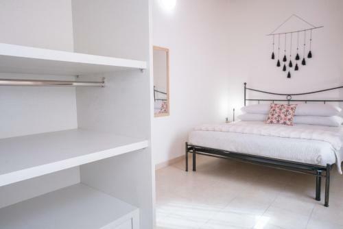 Hostal Yenne Rooms Wifi-ac