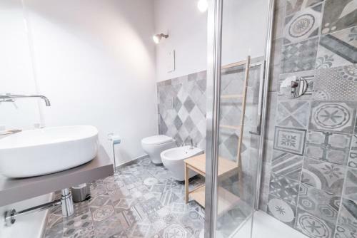 Hostal Yenne Rooms Wifi-ac