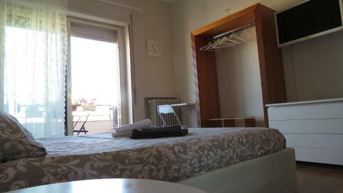 Hostal Luna Rossa Rooms