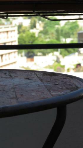Hostal Luna Rossa Rooms