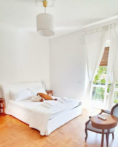 Hostal Elicriso Suites