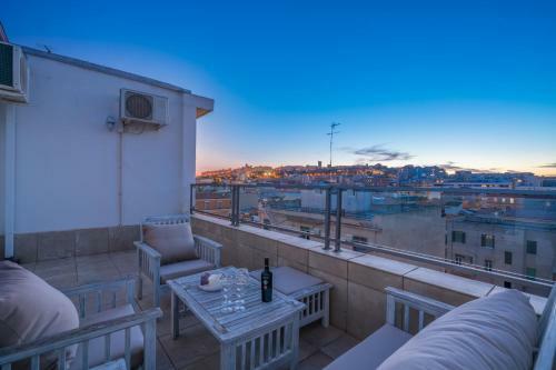 Apartamento La Maison Boho . Terrazza Su Cagliari . Wifi AC